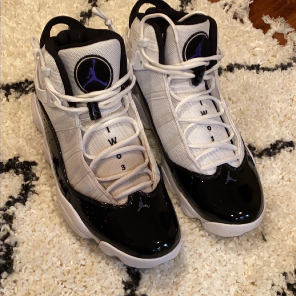Men’s Jordan’s basketball shoes